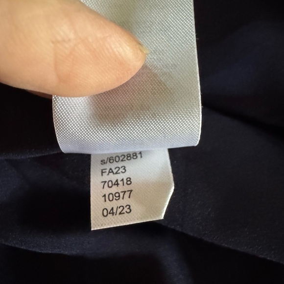 Ann Taylor Classic Navy Blazer - Picture 10 of 10